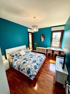 Stylish spacious 3-bedroom apartment, open-space kitchen, 3 balconies!