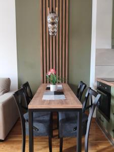 Apartman Zimus sa prelepim pogledom, besplatan Spa & Đakuzi, Parking, WIFI, lift,