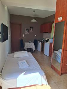 Studio Apartment room in Belleza Villa