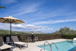 MariAndry Villa, Secluded Retreat with Pool, BBQ & HotTub, By ThinkVilla