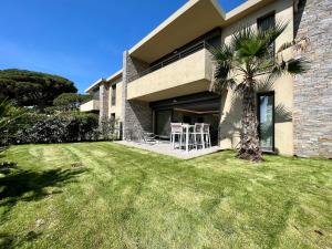 La Croisette, YourHostHelper