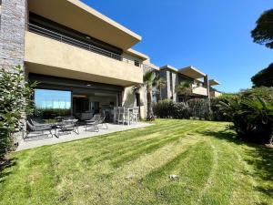 La Croisette, YourHostHelper