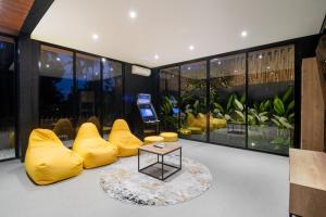 Villa Tropical Paradise by BaliSuperHost