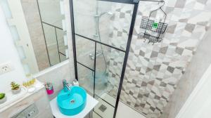 Chic Elite Studio - Roman Square- Self Check-In Metro 3 min