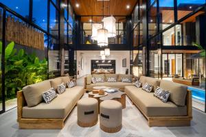 Villa Tropical Paradise by BaliSuperHost