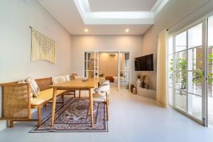 Villa Ahana in Canggu by OriVista