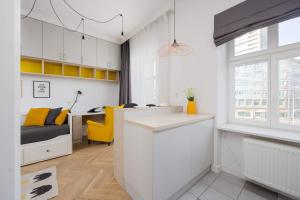 Targowa Bright Studio Close to PGE by Noclegi Renters