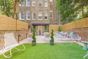 Bob W London Earls Court - Warwick Road