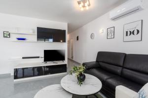 Apartment Sky by SeeAdria Agency