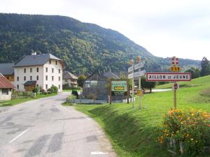 Appartements Logement 7pers-15mn Piste-Expose Sud-Coeur station : photos des chambres