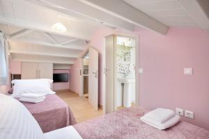 Gangadis Luxury House