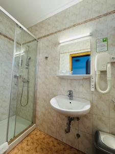 Triple Room with Balcony room in Nature Hotel Lukanc