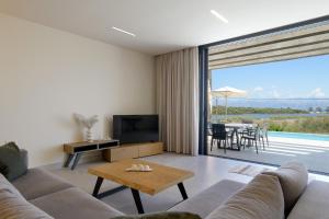 Villa Otter by PosarelliVillas