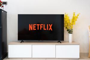 SaiGon Royal - 1BR Golden Hour in D4 - Hana Apart