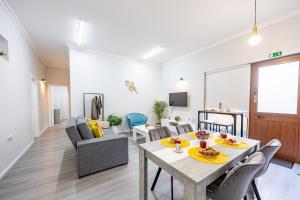 Magalhães AL by YOUR KEY MADEIRA