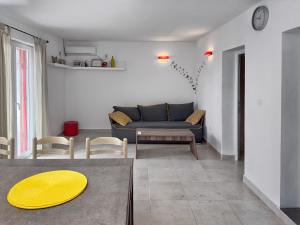 CERES APARTMENTS free parking, kitchen & wi-fi