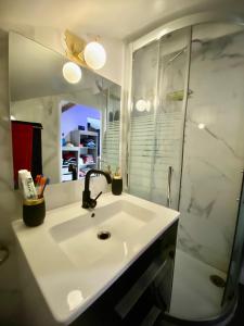 Maisons d'hotes Suite Confort, chic, au calme - Netflix : photos des chambres