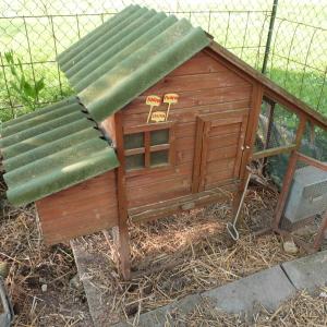 Country house for animals and nature lovers