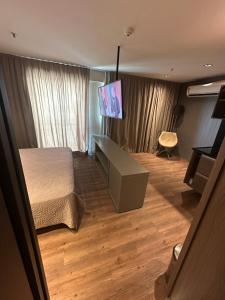 Flat na Barra da Tijuca - Premium - Com Cozinha, Microondas, Estacionamento, Balsa para Praia, Academia, Muito lindo, Confortável e Aconchegante
