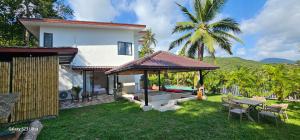 LIAM Villa Elegance and Luxe