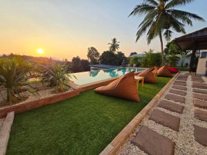 LIAM Villa Elegance and Luxe