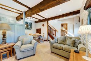 Middle Grove Cottage