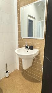 FP Spinola Whole Apartment - FREE WI-FI