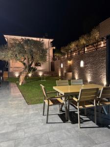 L olive Villa