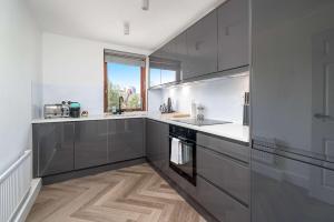 Chic 2BR Battersea Flat Terrace & Pet-Friendly