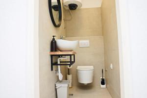 Beachfront Apartment - Janice Beach Pakoštane - Adults Only