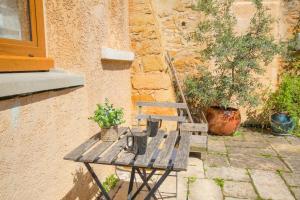 Appartements Mairie - LB - Lyon 2 - Romantic ambience with whirlpool baths : photos des chambres