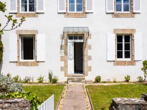 Maisons de vacances Maison au coeur de Locquirec : Maison de Vacances