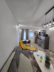 Kikis comfort stay in West Athens