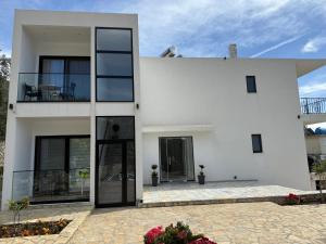 Villa Thomas