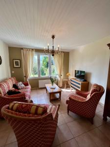 Maisons de vacances Lovely family house near the sea for 8 : photos des chambres