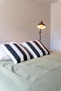 One bedroom apartment with parking and sauna