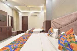 FabHotel Mahadev Palace