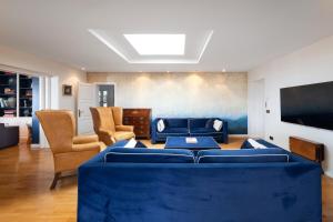 Casa Del Sol Villa by Hostlovers