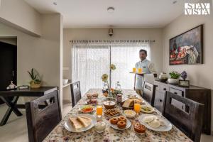 StayVista at Villa Aruvi with Bonfire, Lawn