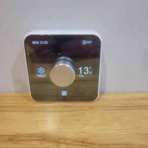 Town Centre Modern 1 Bedroom self-contained Apartment