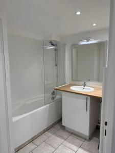 Résidence des Lilas - Orgelet - Lac de Vouglans