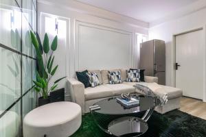 Modern Nairobi Apartment with Private Pool and City Views