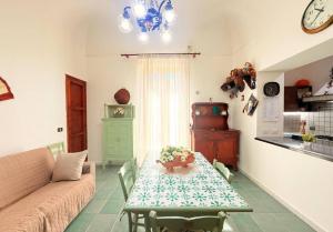 Argenteria Holiday Home