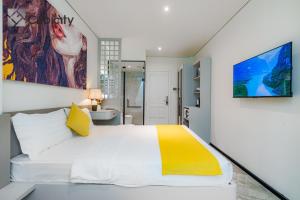 Cubicity Ton That Tung