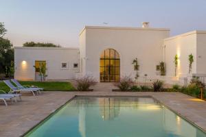 Villa Pomes by Perle di Puglia