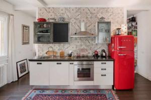 Dreamy Loft by the Opera Theater