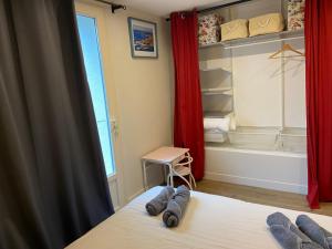 Maisons de vacances Les logis du forgeron, Gites de groupe entre Loire & vignes : photos des chambres