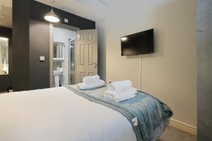 Extended Stays Welcome - Sleeps 11 - FREE Parking - Hosted by HG Horizon Properties