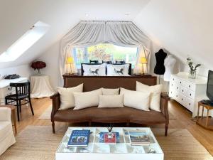 Converted Historical Stone Coach House - Ubytování bez kategorie ve městě Glasgow