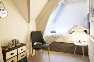 Modern Comfort in a Beautiful Location - No3 Rosedene Mews